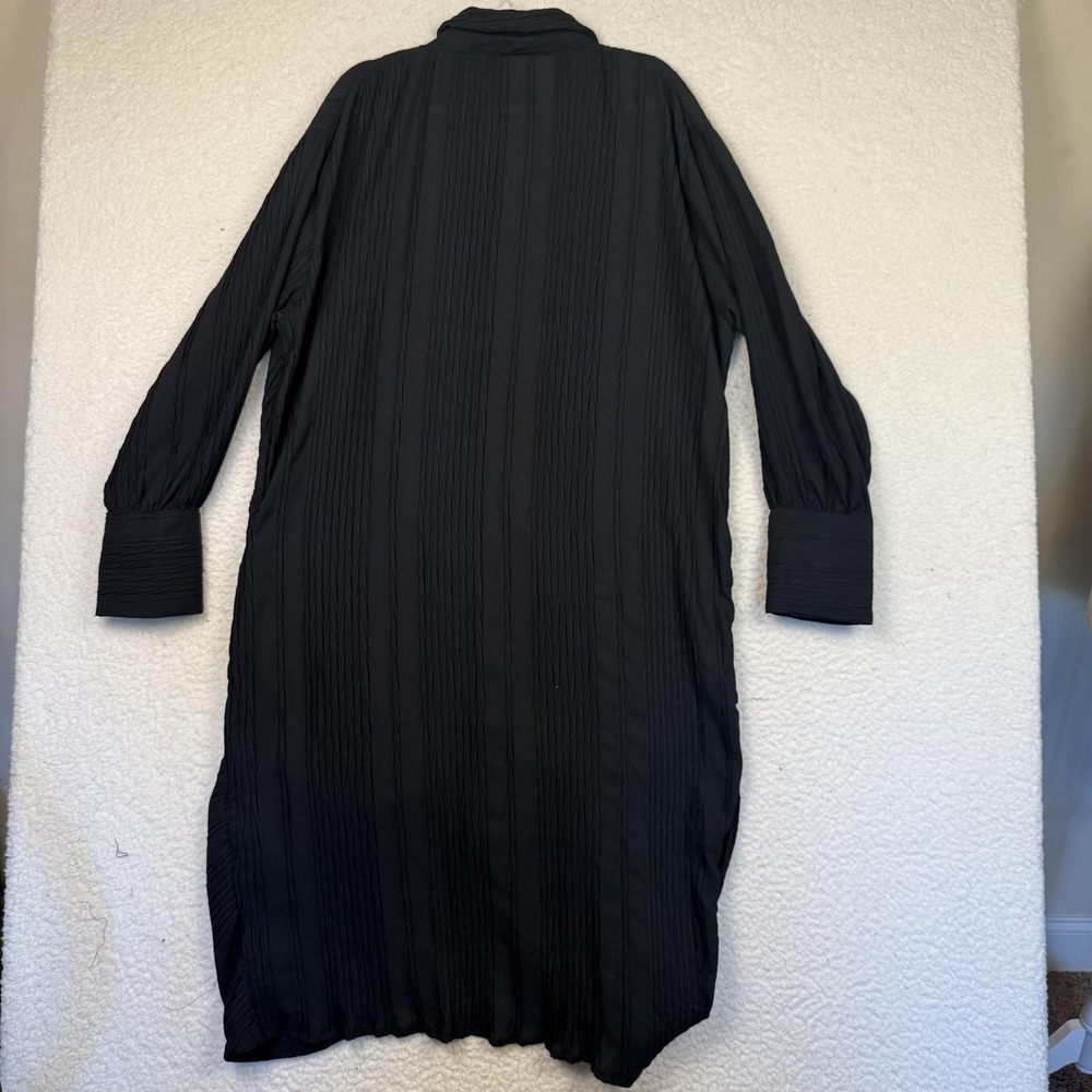 PrettyLittleThing Black Ruched Maxi Shirt Dress - Picture 2 of 8